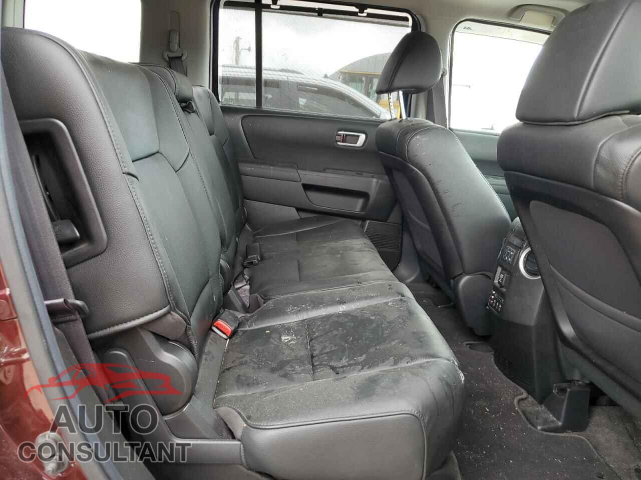 HONDA PILOT 2012 - 5FNYF4H90CB024297
