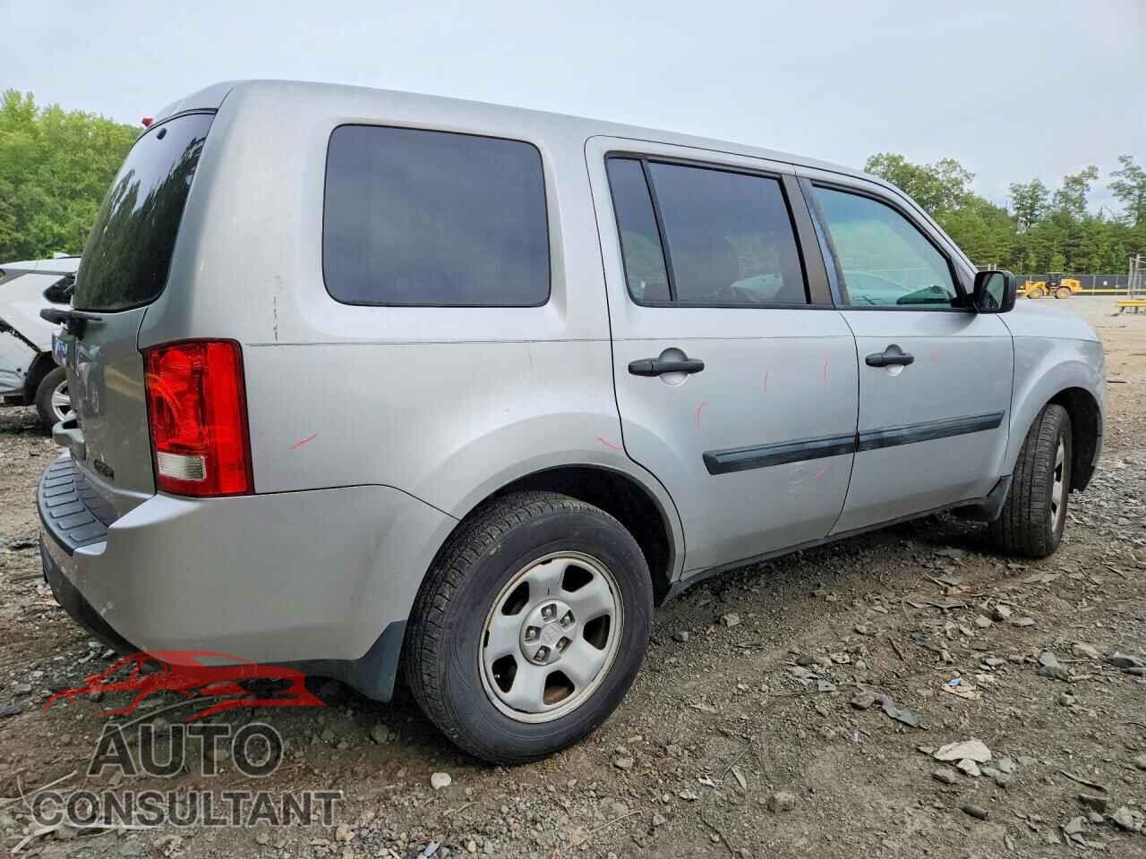 HONDA PILOT 2013 - 5FNYF3H27DB042245