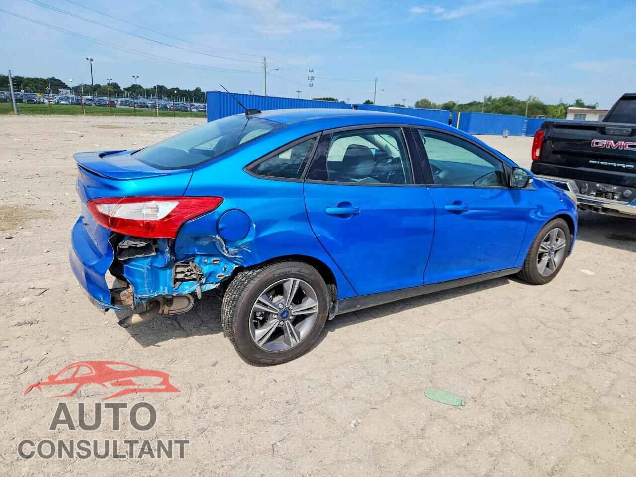 FORD FOCUS 2014 - 1FADP3F27EL395779