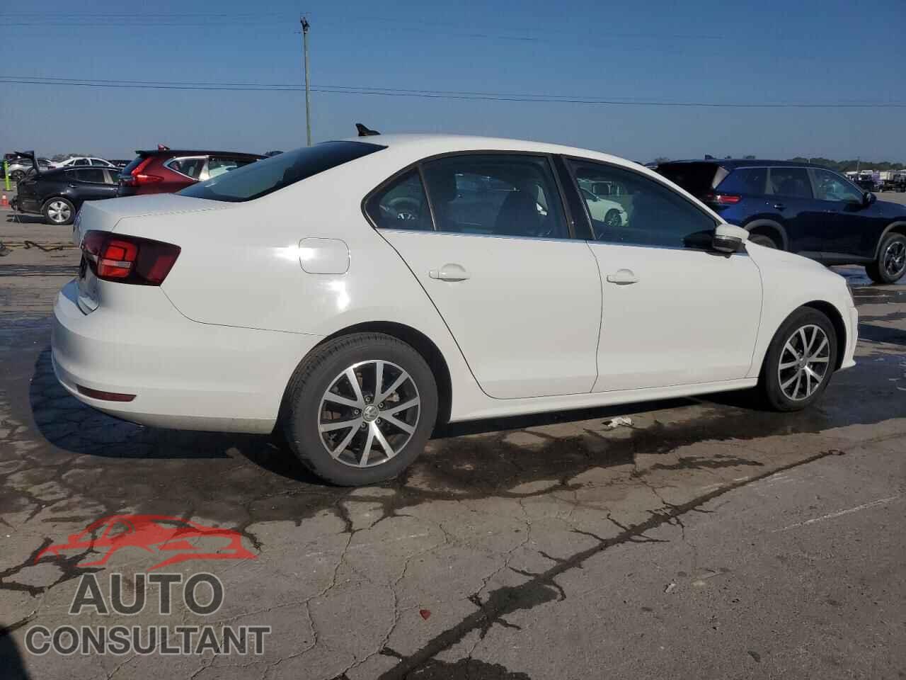 VOLKSWAGEN JETTA 2017 - 3VWDB7AJ5HM301266