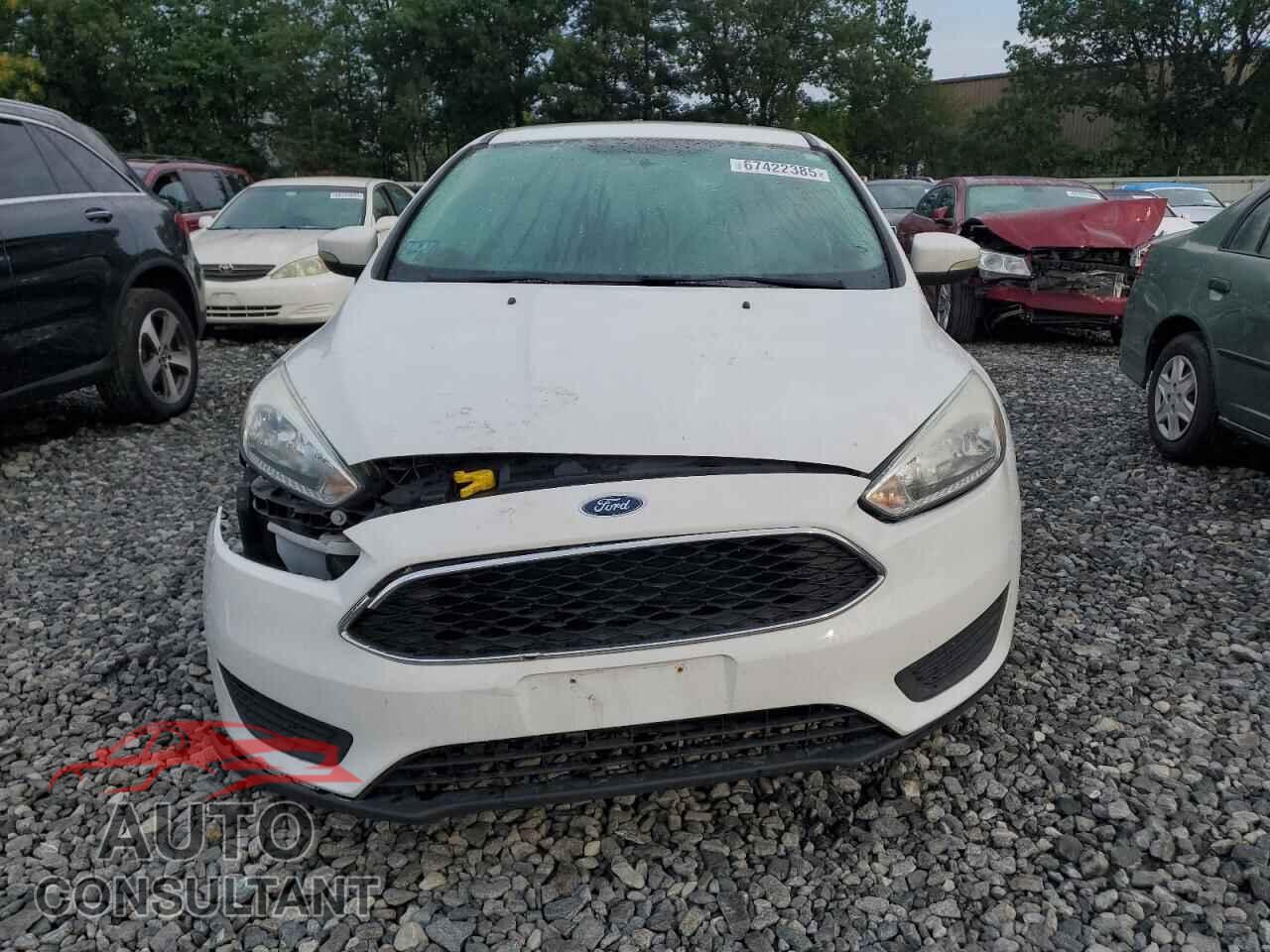 FORD FOCUS 2015 - 1FADP3F23FL243189