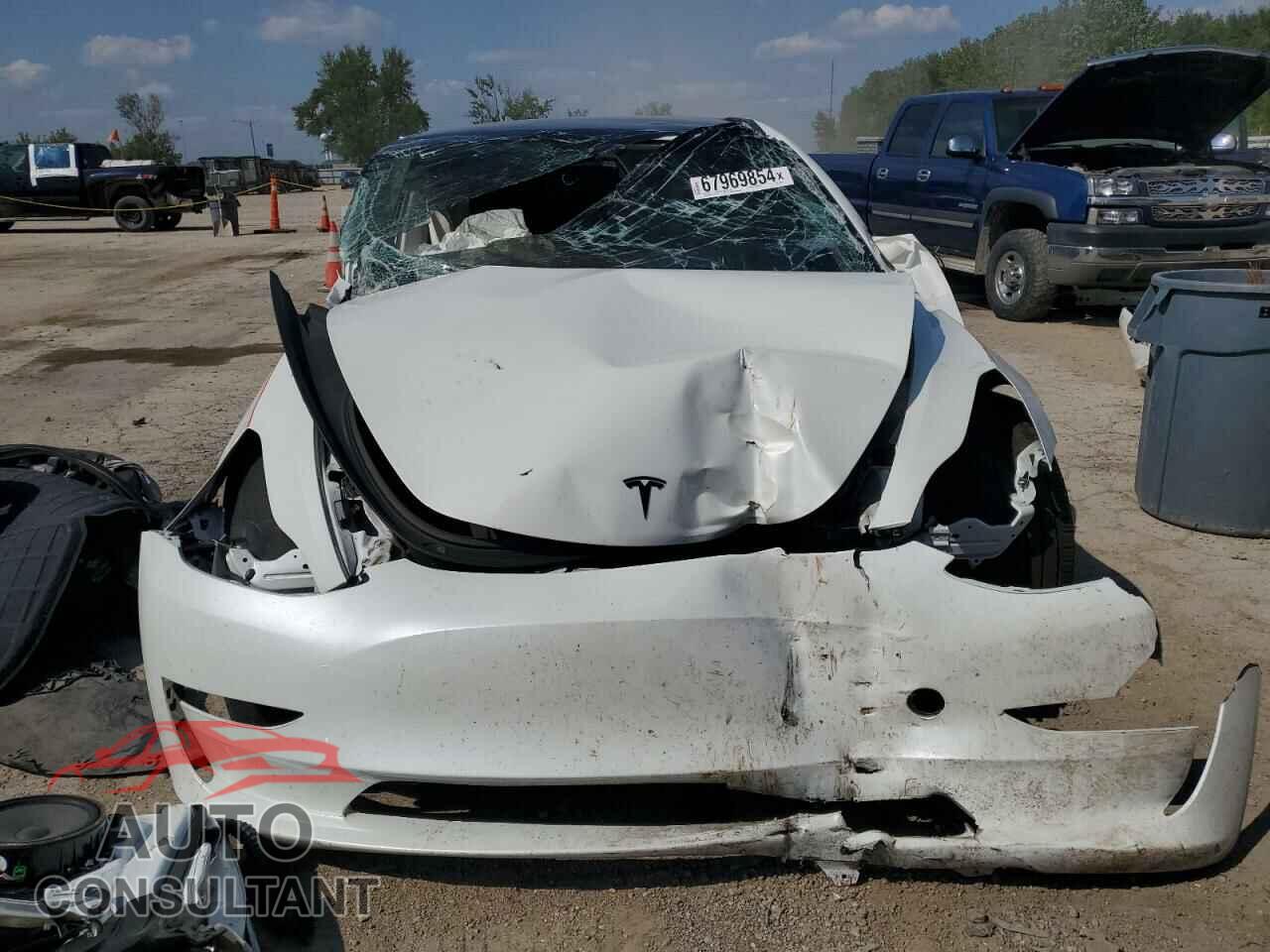 TESLA MODEL 3 2023 - 5YJ3E1EA1PF558487