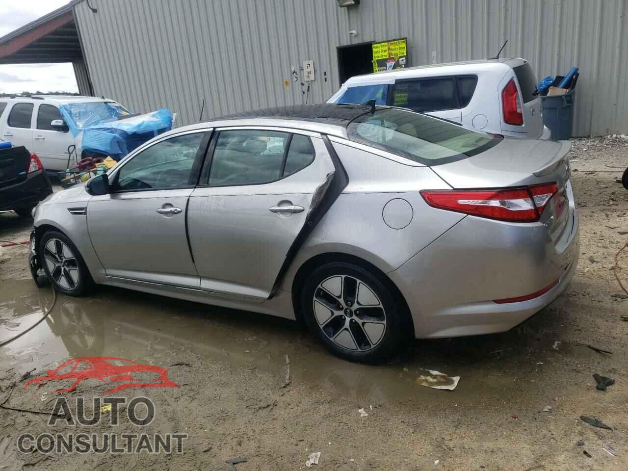 KIA OPTIMA 2011 - KNAGM4AD1B5000216