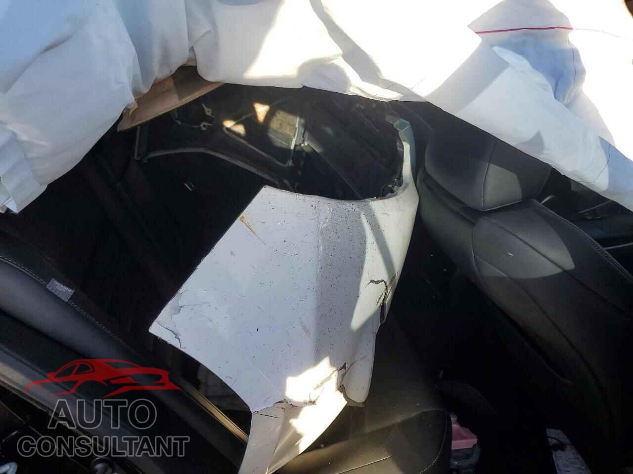 LEXUS IS 2014 - JTHCF1D22E5013516