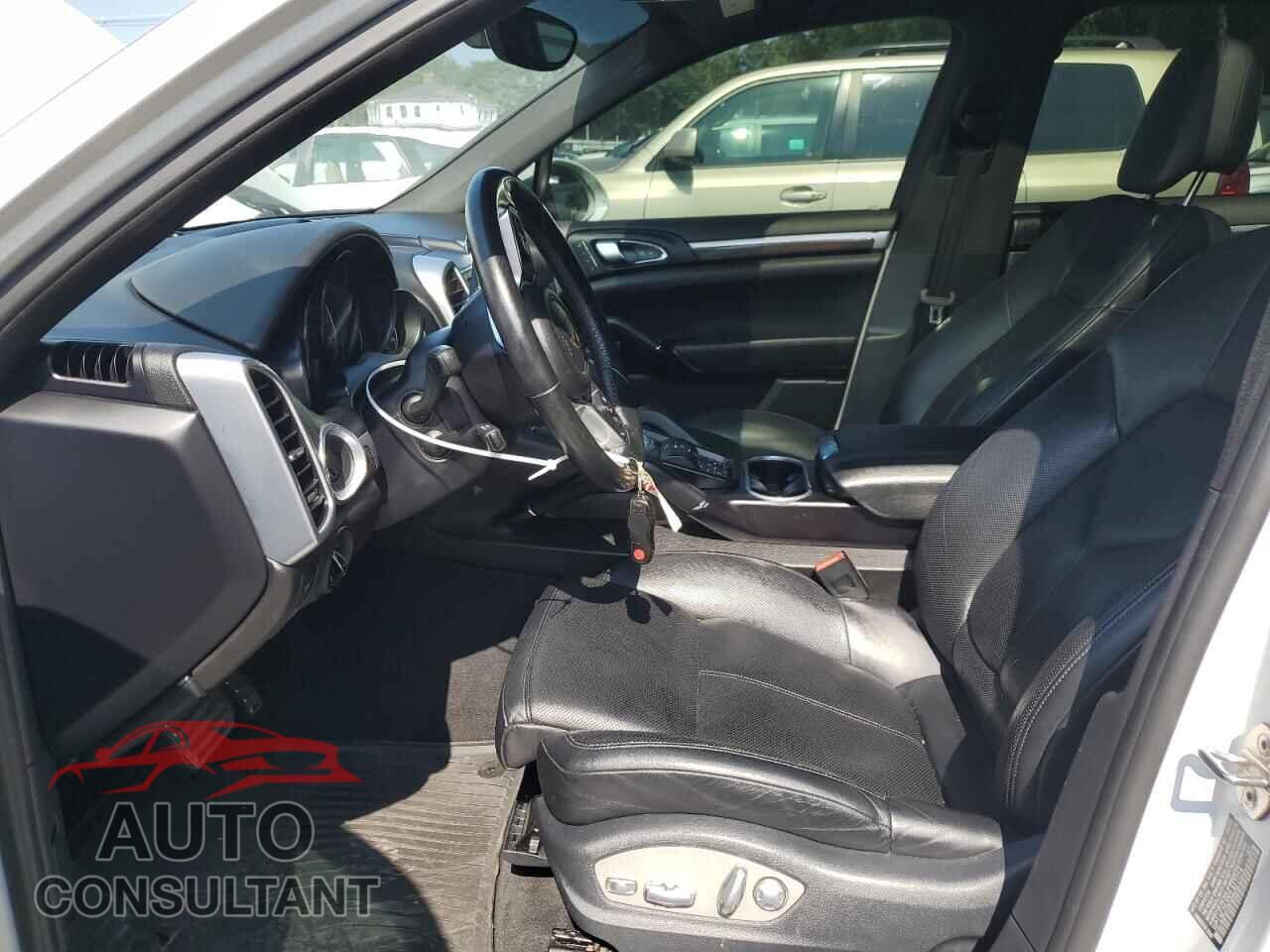 PORSCHE CAYENNE 2016 - WP1AE2A20GLA17714