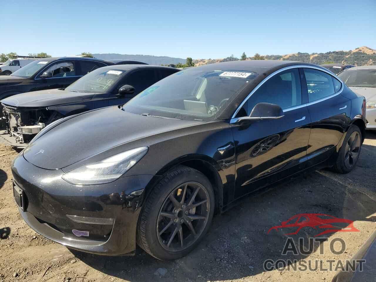 TESLA MODEL 3 2018 - 5YJ3E1EA3JF151875