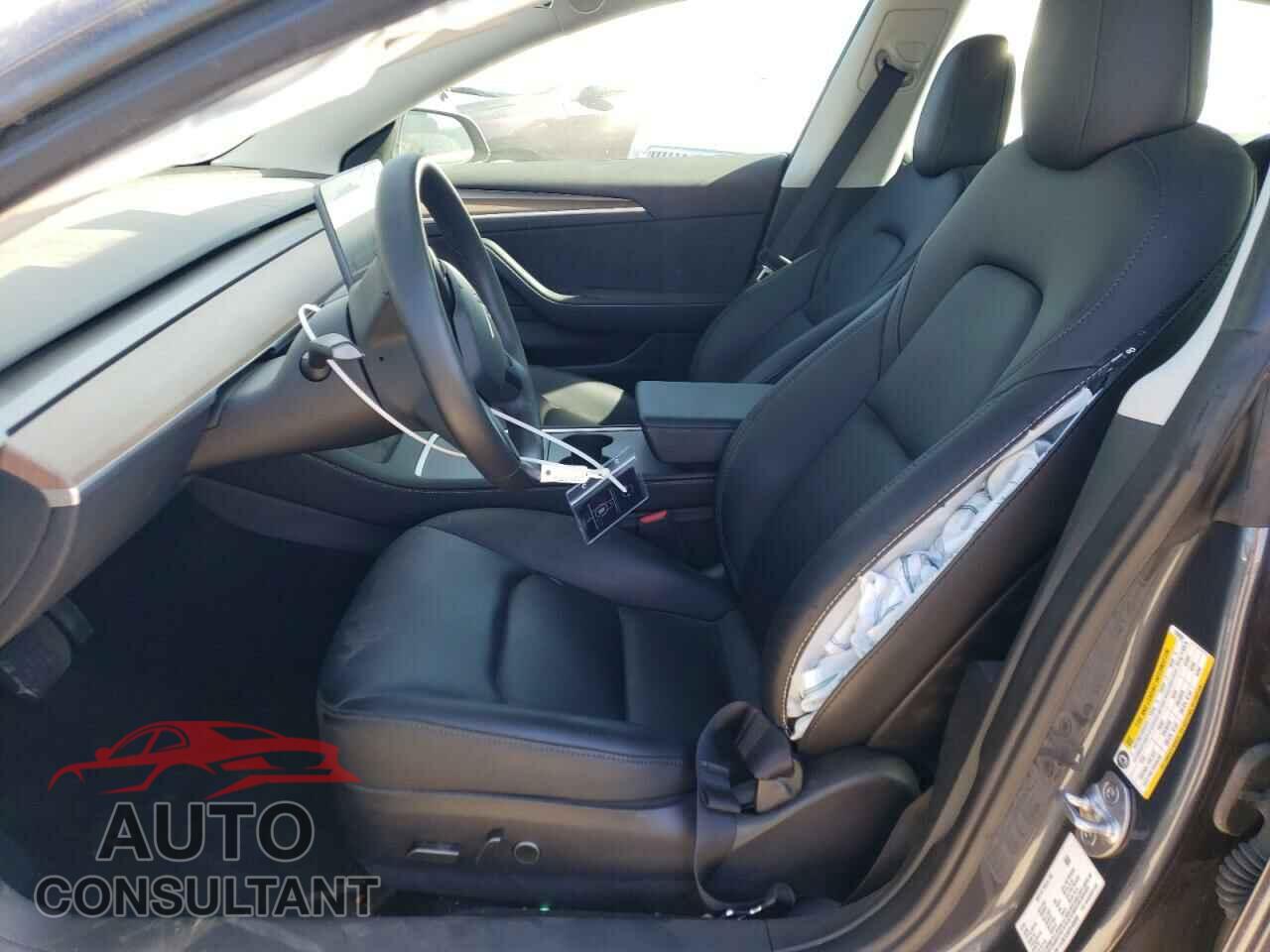 TESLA MODEL 3 2023 - 5YJ3E1EA8PF458600