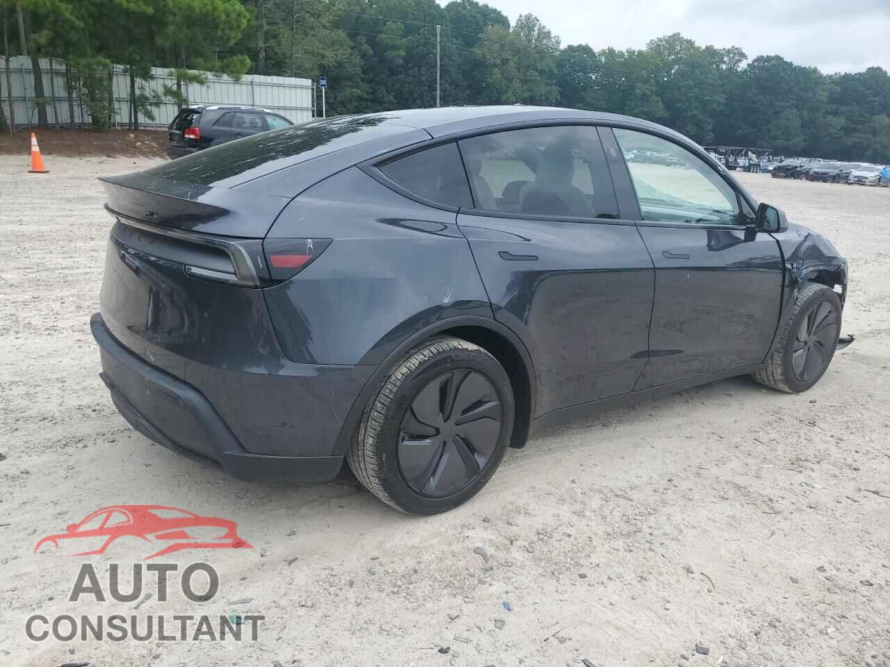TESLA MODEL Y 2026 - 7SAYGDED4TA436633