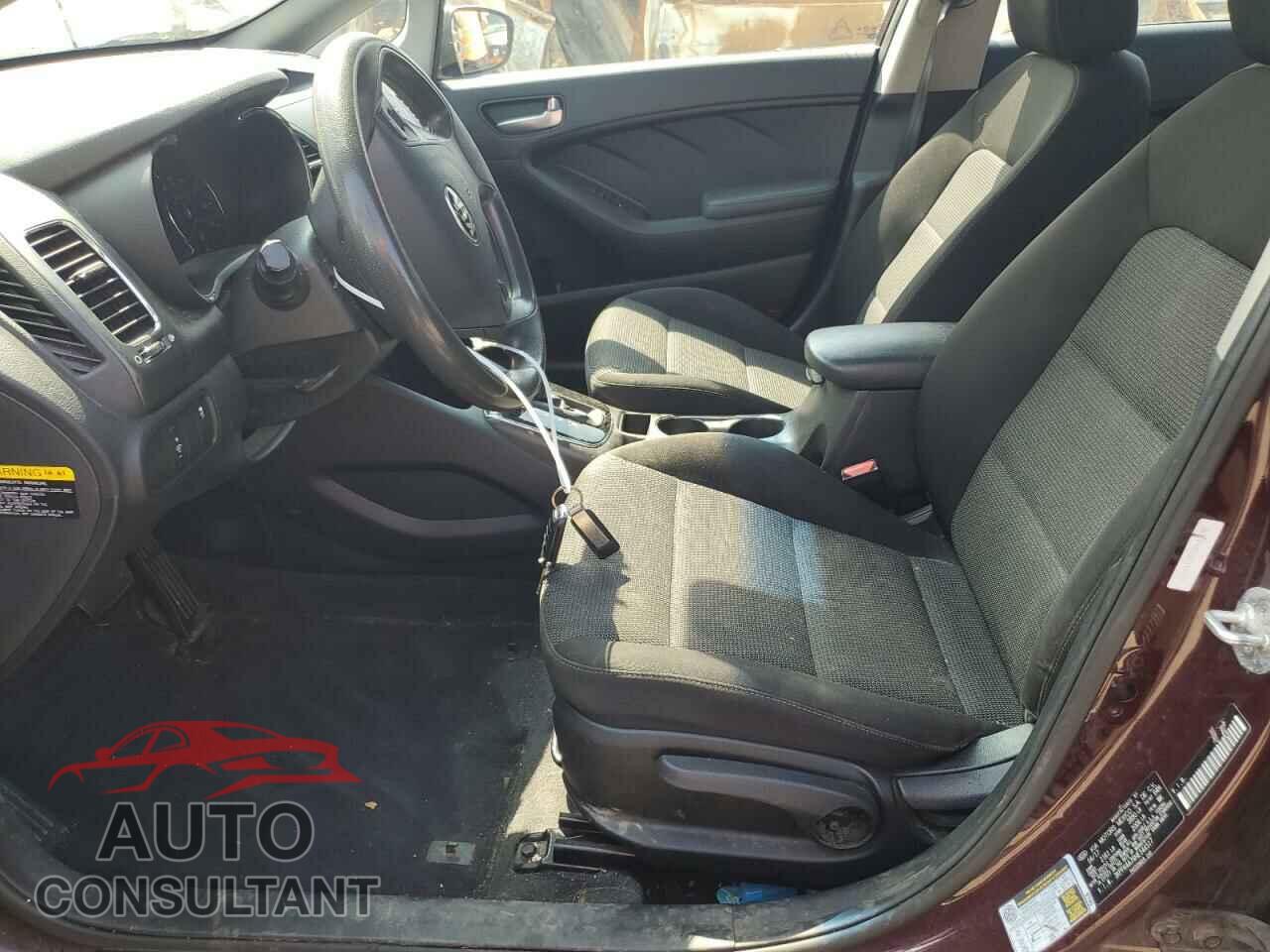 KIA FORTE 2017 - 3KPFK4A76HE144517