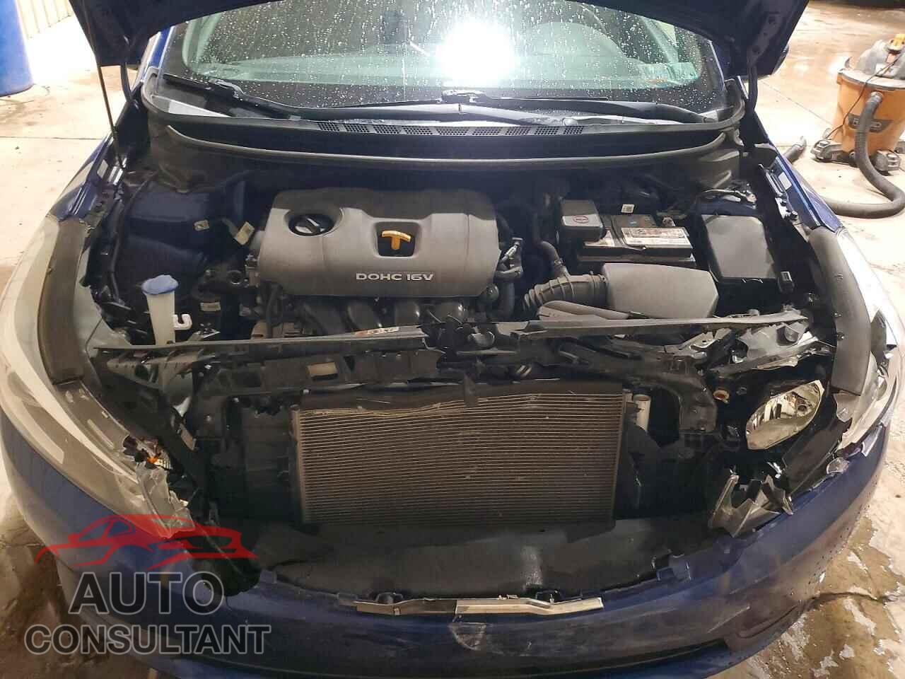 KIA FORTE 2017 - 3KPFK4A75HE095097