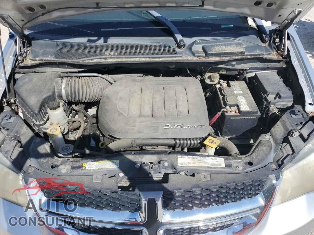 DODGE CARAVAN 2011 - 2D4RN5DG8BR608602