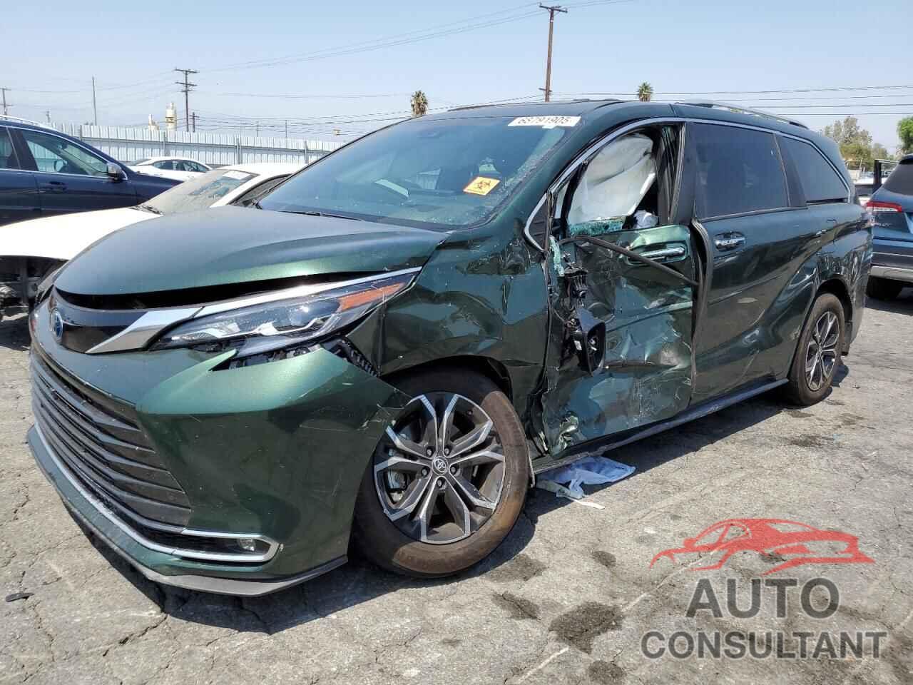 TOYOTA SIENNA 2025 - 5TDESKFCXSS169326