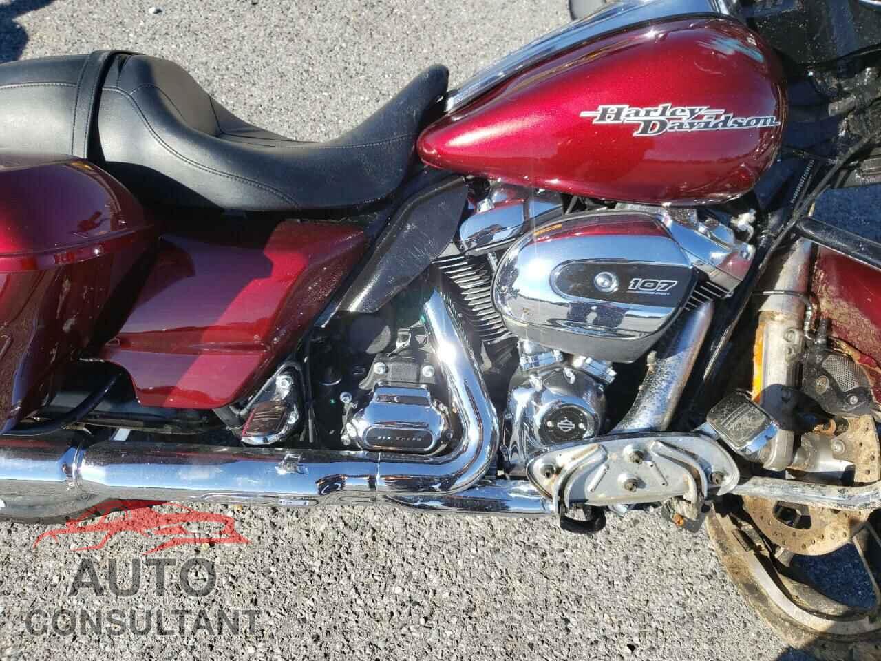 HARLEY-DAVIDSON FL 2017 - 1HD1KBC11HB620255