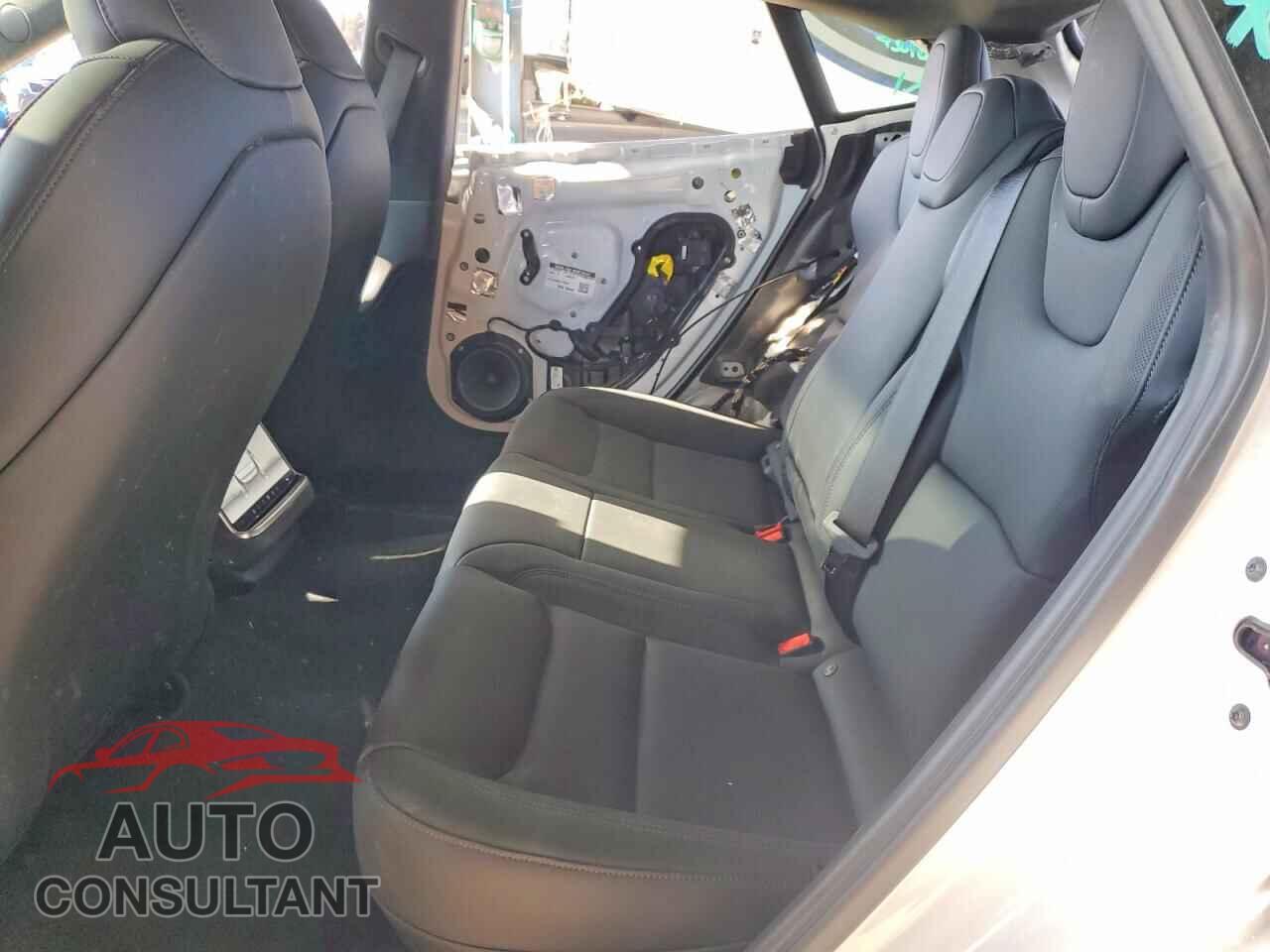 TESLA MODEL S 2024 - 5YJSA1E57RF543182