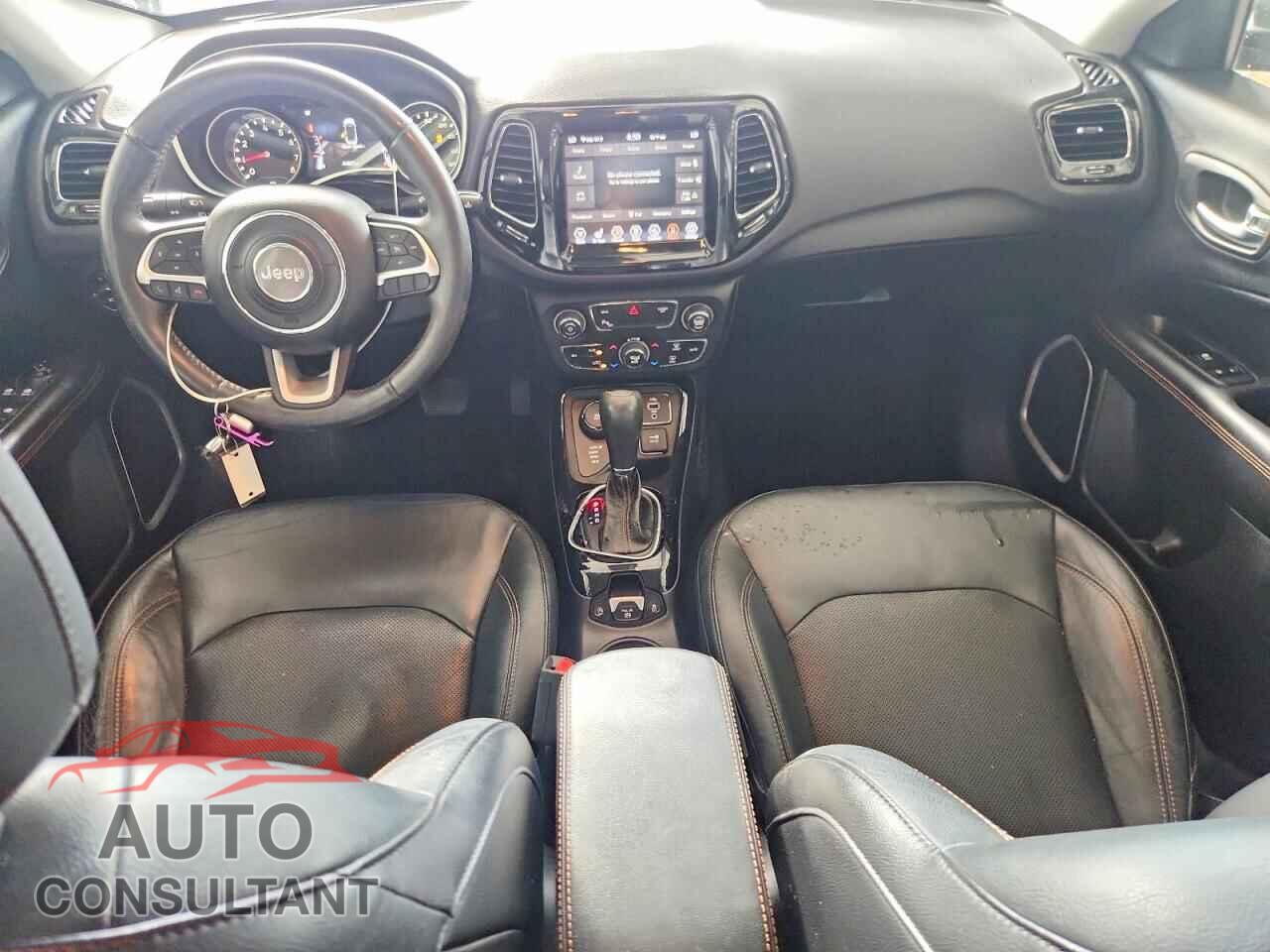JEEP COMPASS 2017 - 3C4NJDCB2HT624808