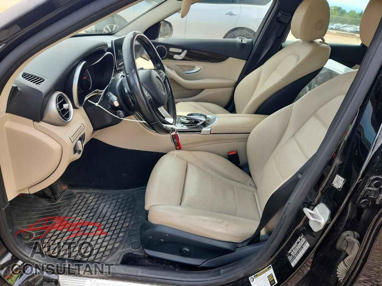 MERCEDES-BENZ C-CLASS 2016 - WDDWF4JB3GR166072