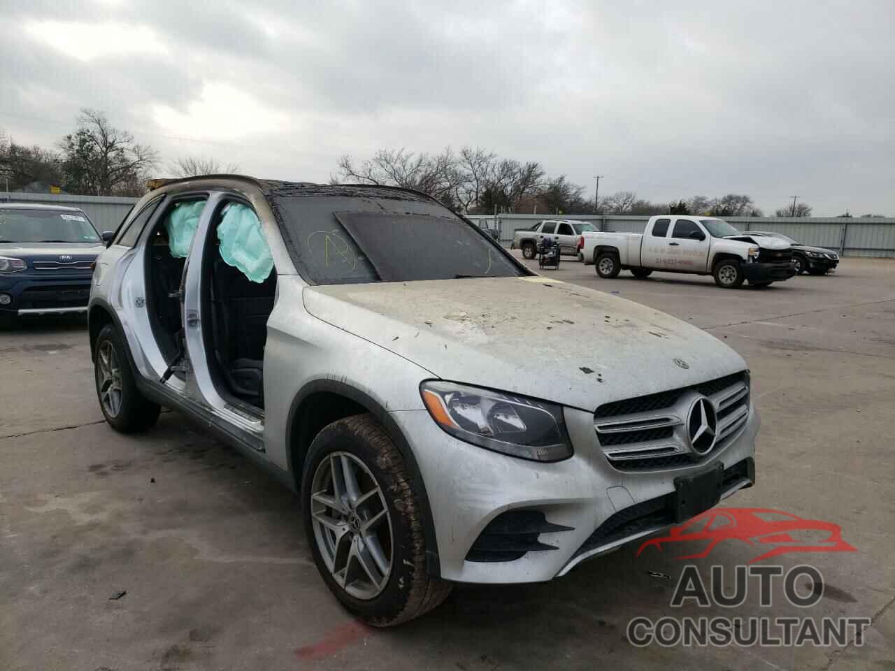 MERCEDES-BENZ GLC-CLASS 2018 - WDC0G4JB5JV047090