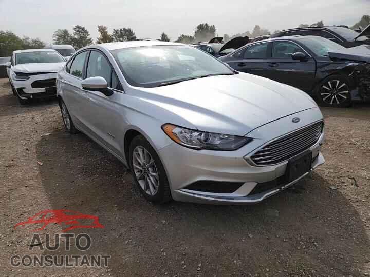 FORD FUSION 2017 - 3FA6P0LUXHR377859