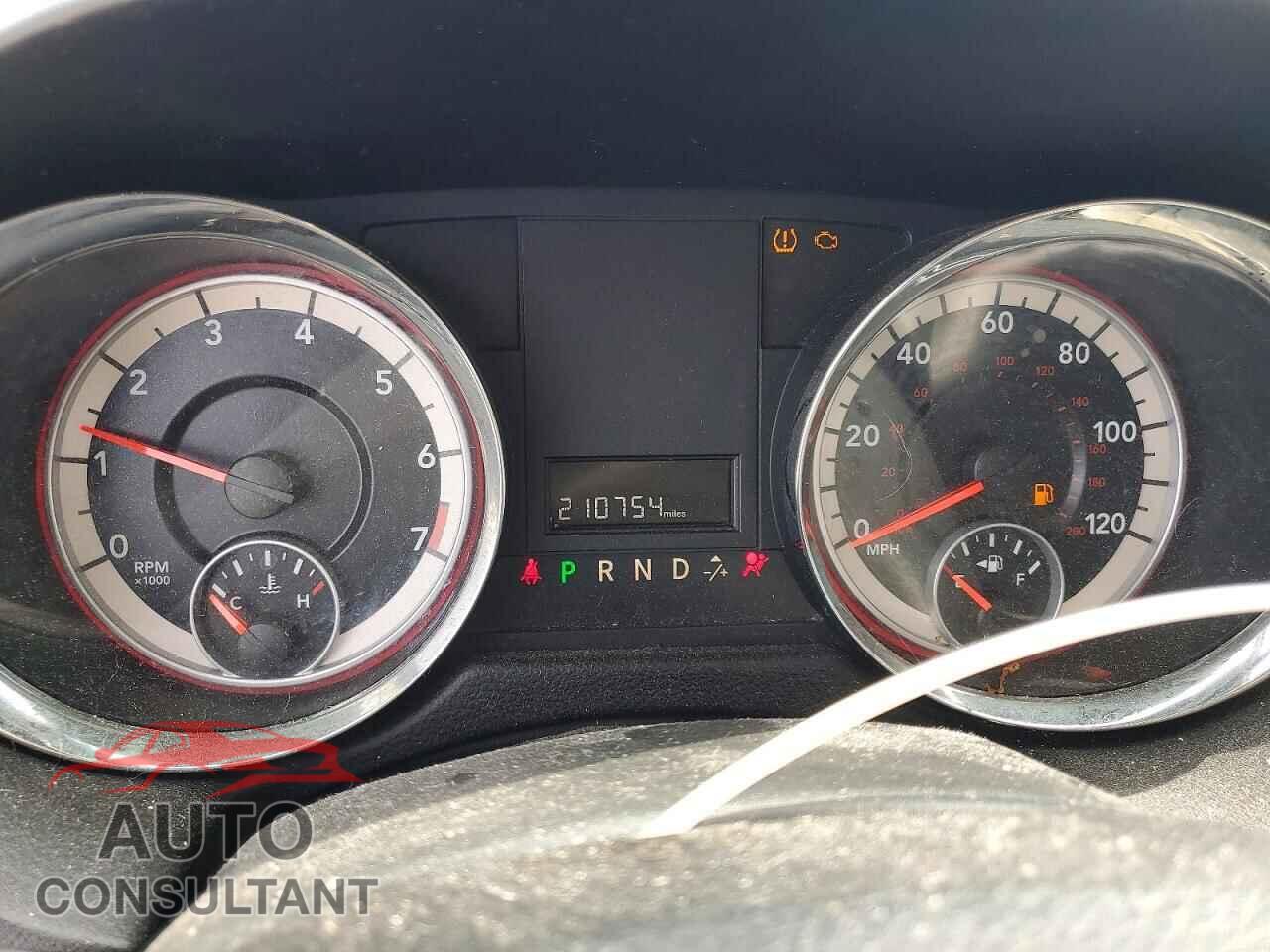 DODGE CARAVAN 2013 - 2C4RDGCG1DR746272