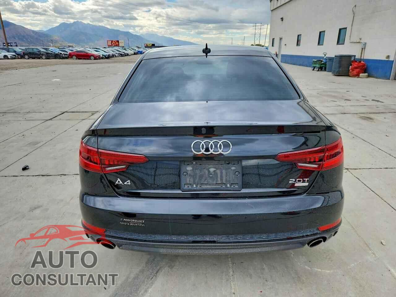 AUDI A4 2018 - WAUKMAF48JA006294