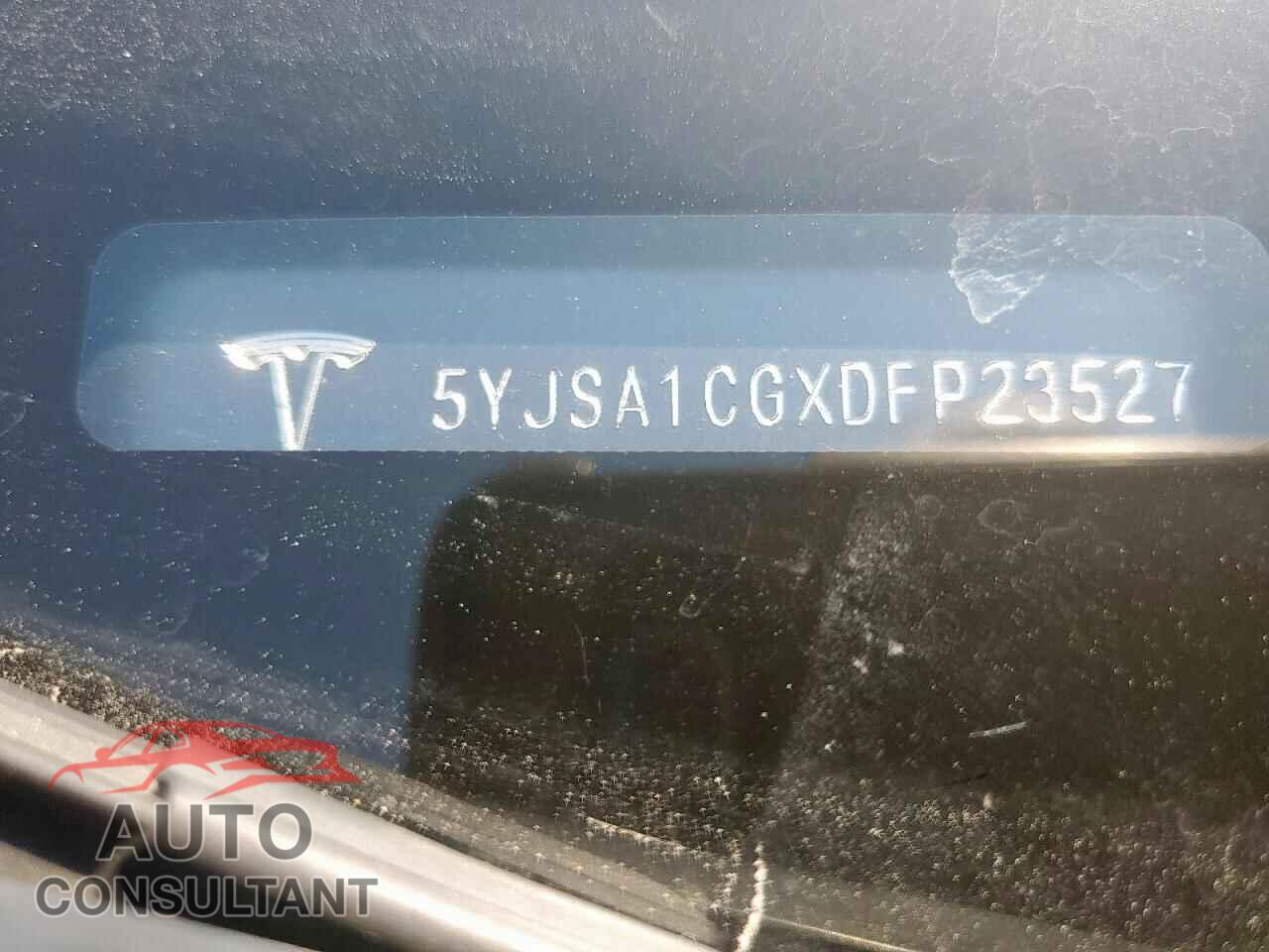 TESLA MODEL S 2013 - 5YJSA1CGXDFP23527