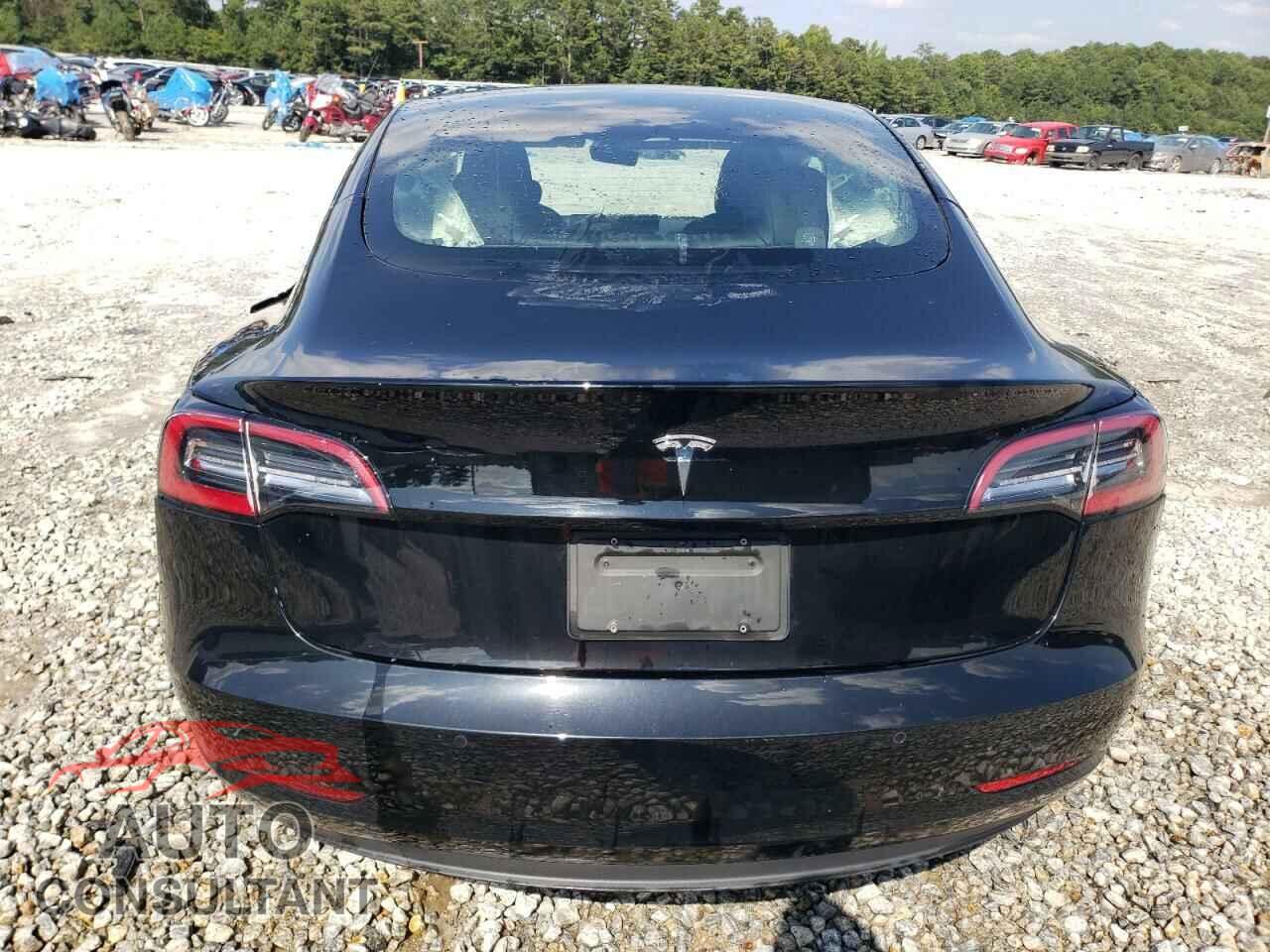 TESLA MODEL 3 2022 - 5YJ3E1EA7NF190703