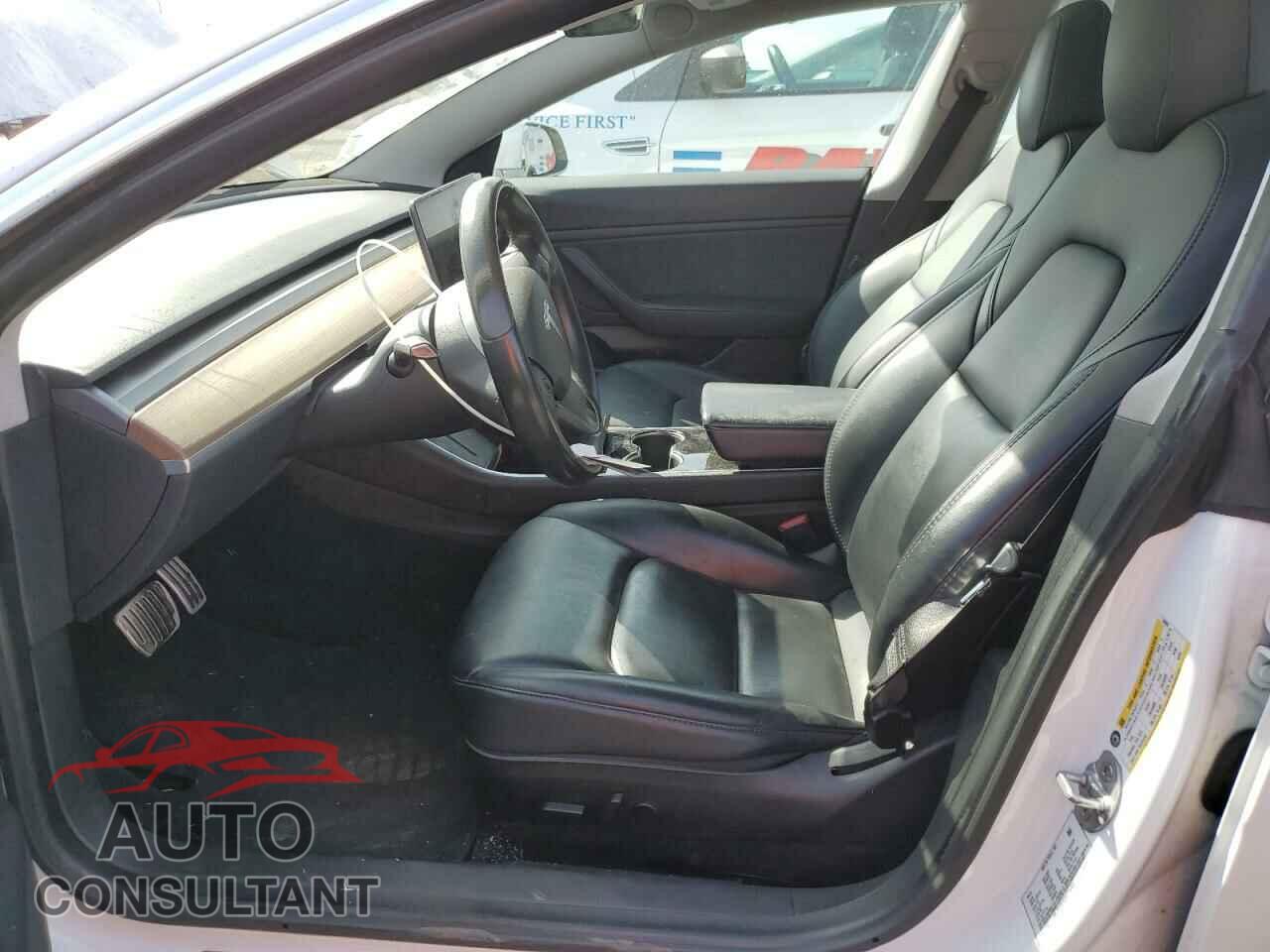 TESLA MODEL 3 2020 - 5YJ3E1EC8LF746936
