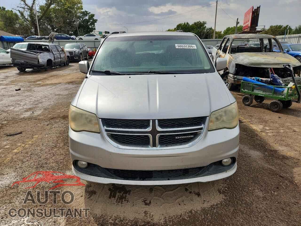 DODGE CARAVAN 2011 - 2D4RN5DG1BR689152