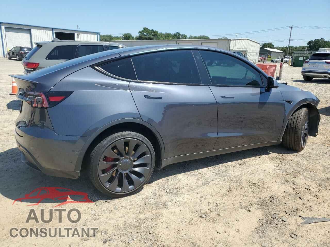 TESLA MODEL Y 2022 - 7SAYGDEF6NF378631