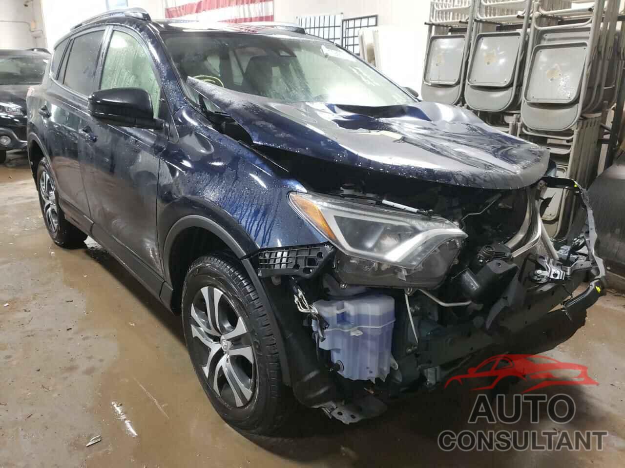 TOYOTA RAV4 2017 - JTMBFREV6HJ172524