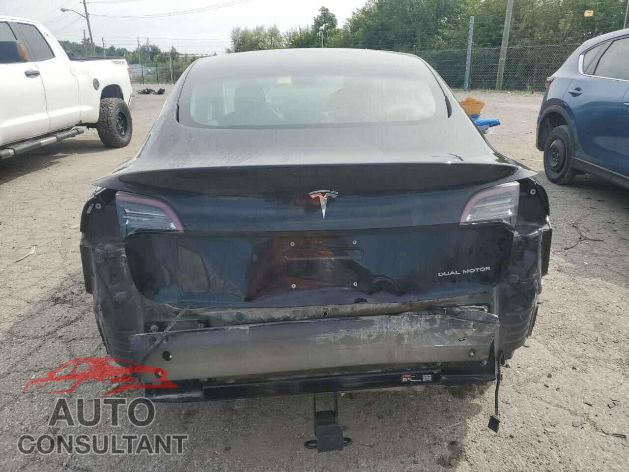 TESLA MODEL 3 2018 - 5YJ3E1EB9JF068203