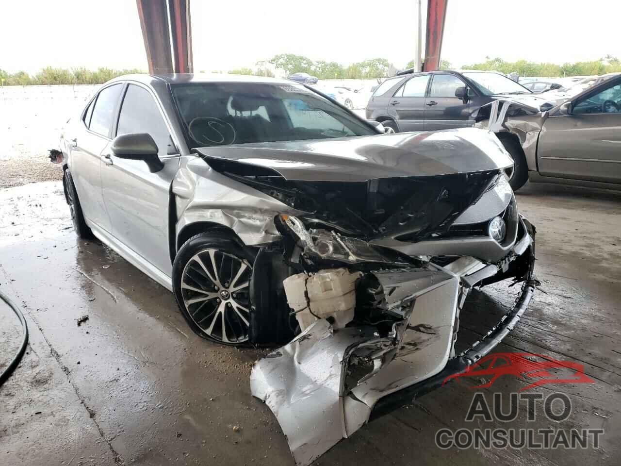 TOYOTA CAMRY 2019 - 4T1B11HK3KU744149
