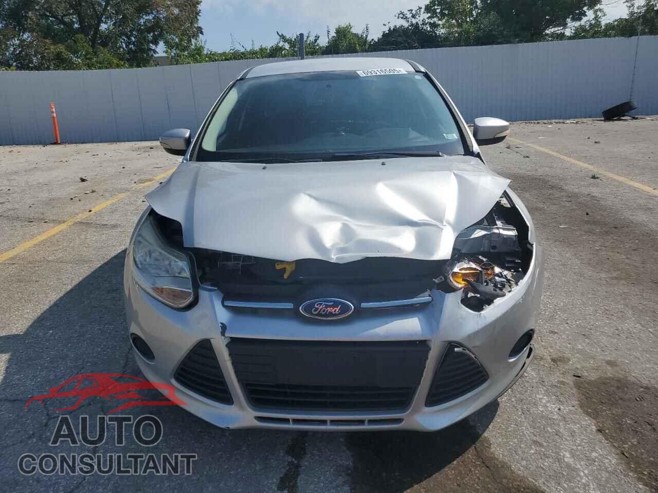 FORD FOCUS 2013 - 1FADP3F27DL333426