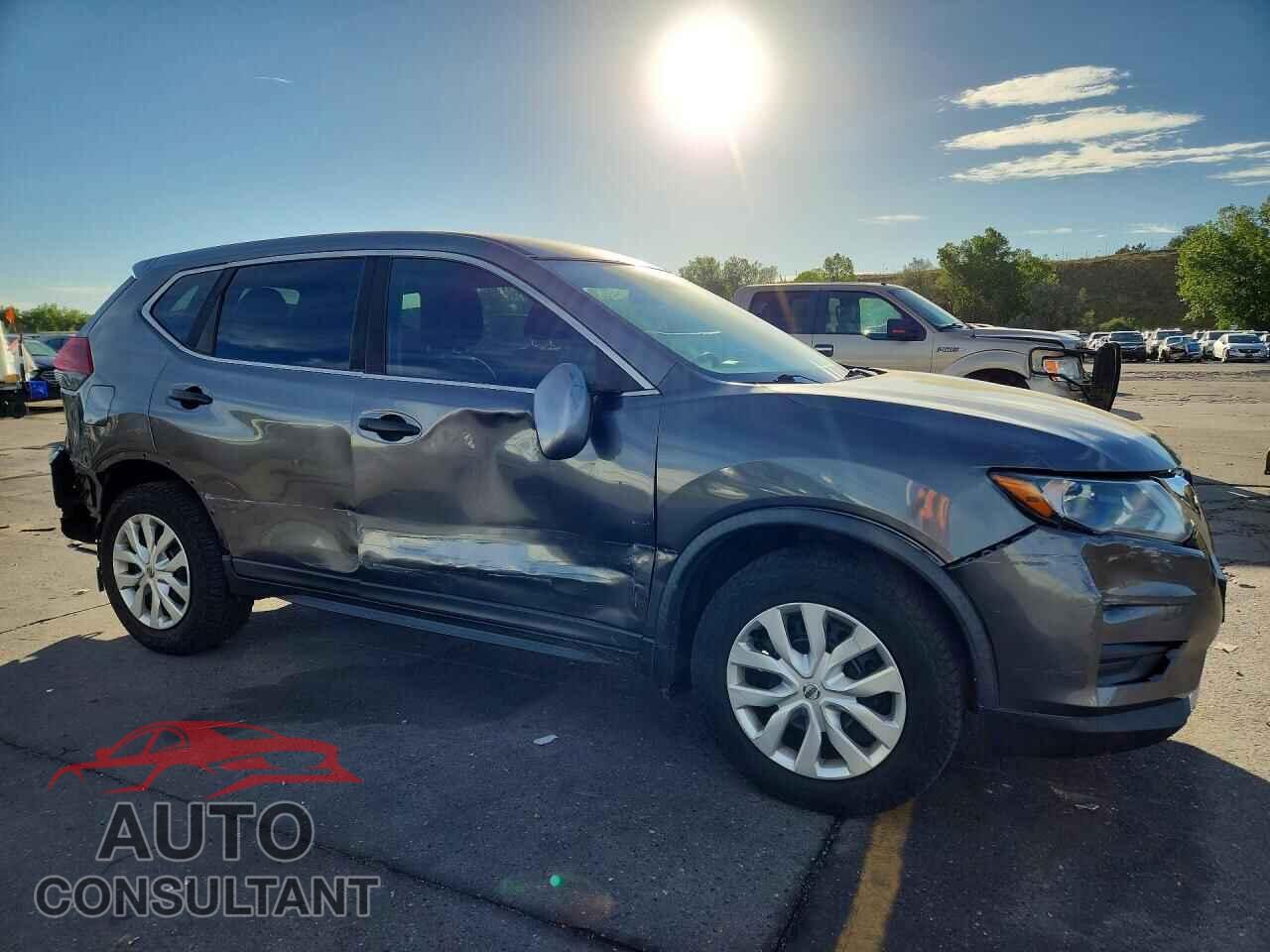 NISSAN ROGUE 2018 - KNMAT2MV4JP503777