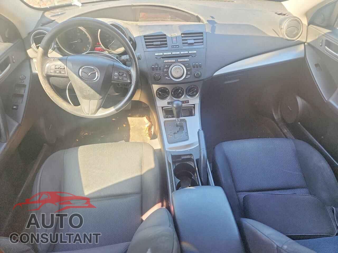 MAZDA 3 2011 - JM1BL1VG8B1394128