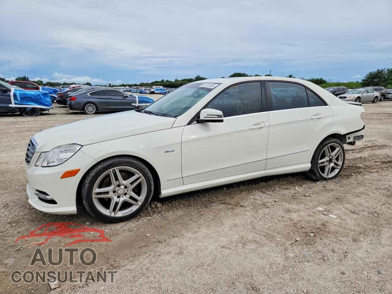 MERCEDES-BENZ E-CLASS 2012 - WDDHF5KB8CA651636