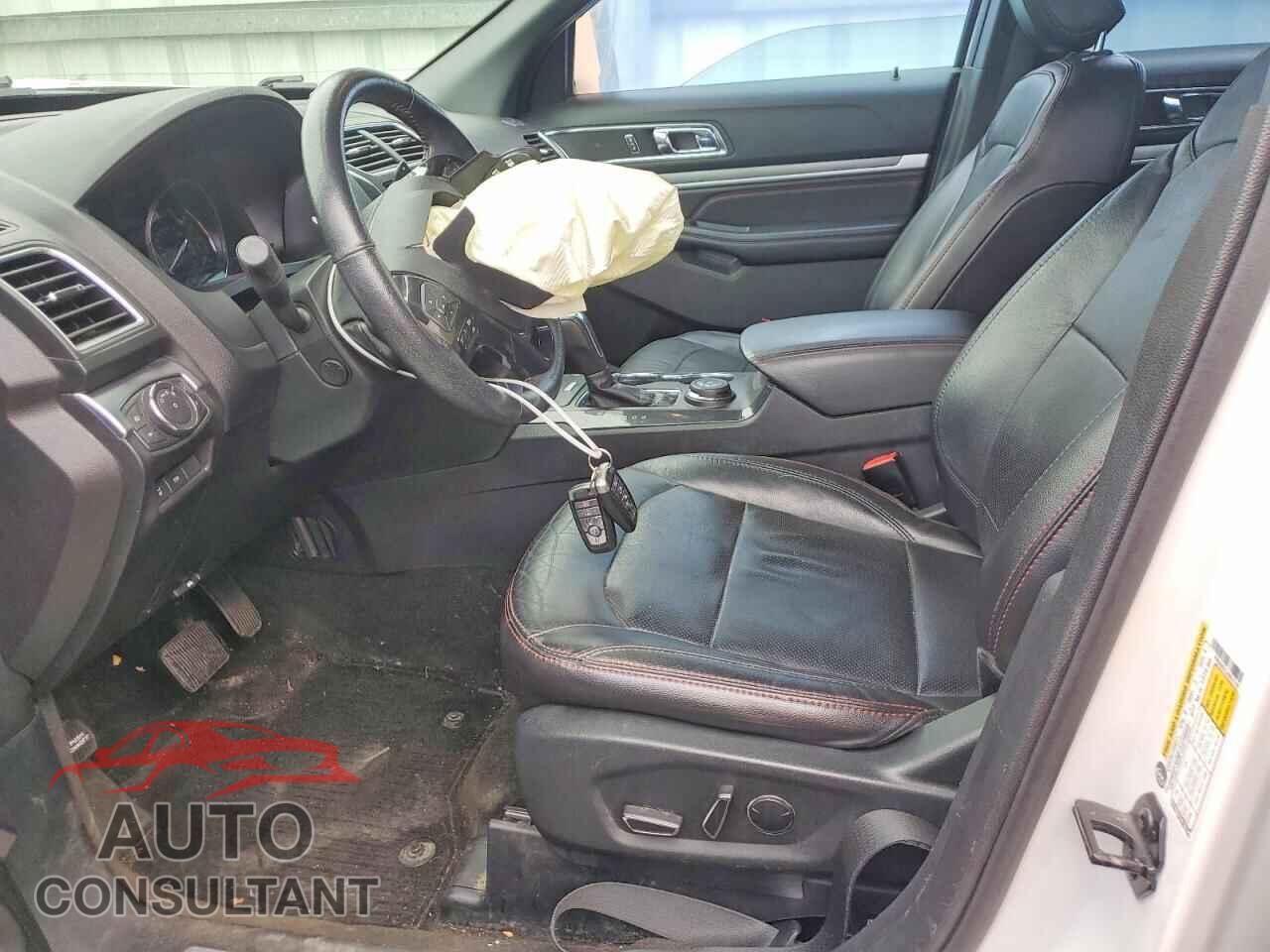 FORD EXPLORER 2018 - 1FM5K8GT0JGB37748
