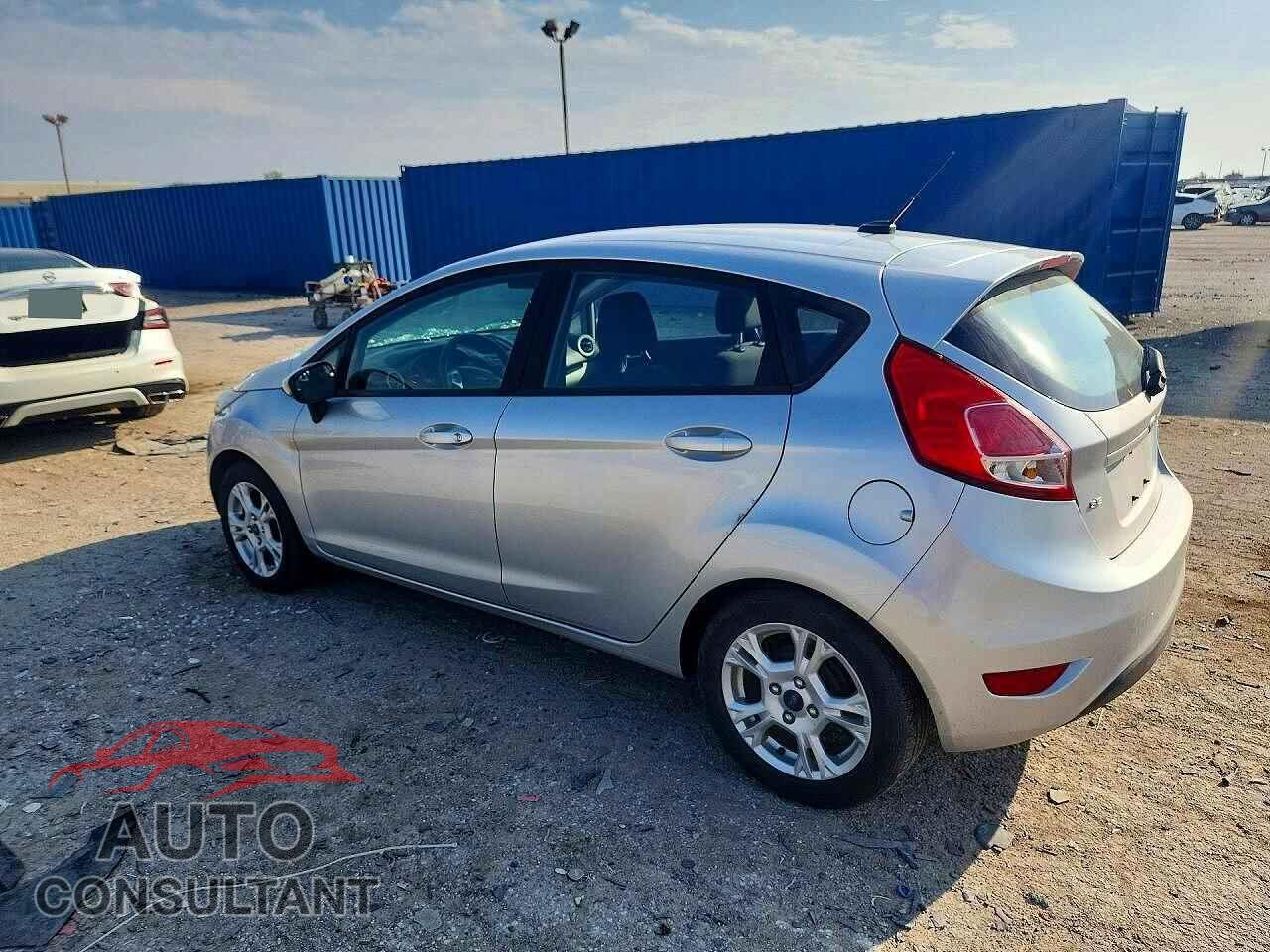 FORD FIESTA 2016 - 3FADP4EJ4GM202004
