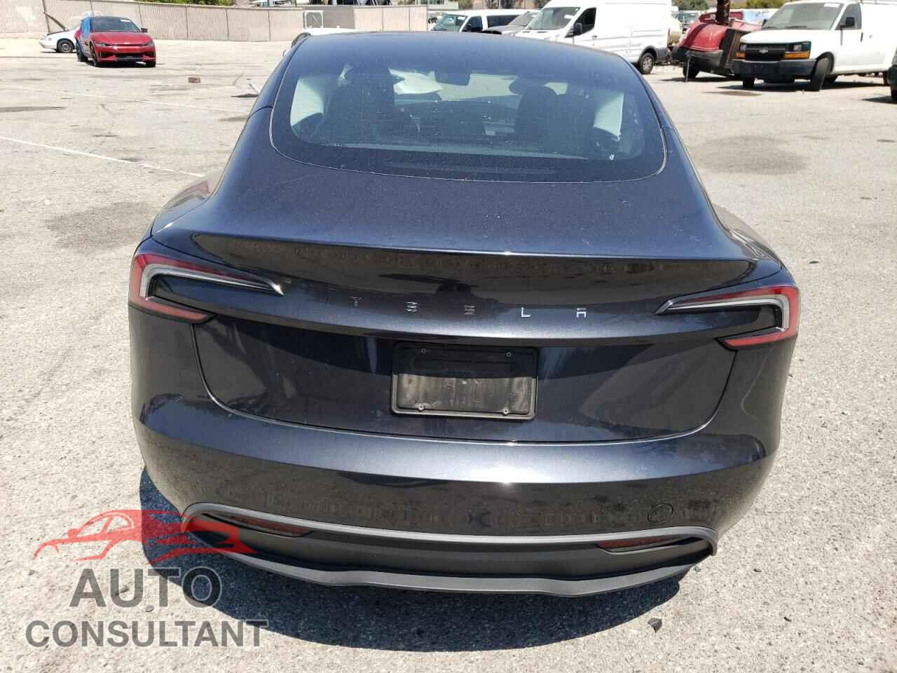 TESLA MODEL 3 2024 - 5YJ3E1EAXRF765401