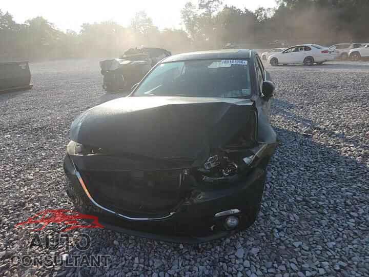 MAZDA 3 2016 - 3MZBM1M76GM324357