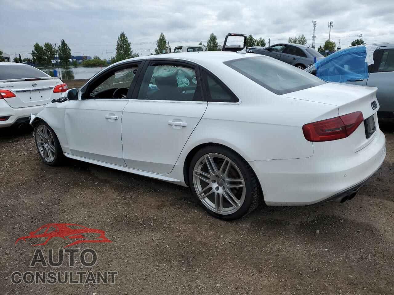 AUDI A4 2013 - WAUKFCFL2DN048440