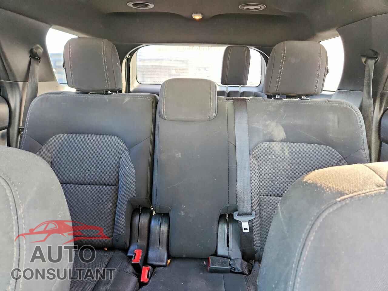 FORD EXPLORER 2017 - 1FM5K8D83HGA09305