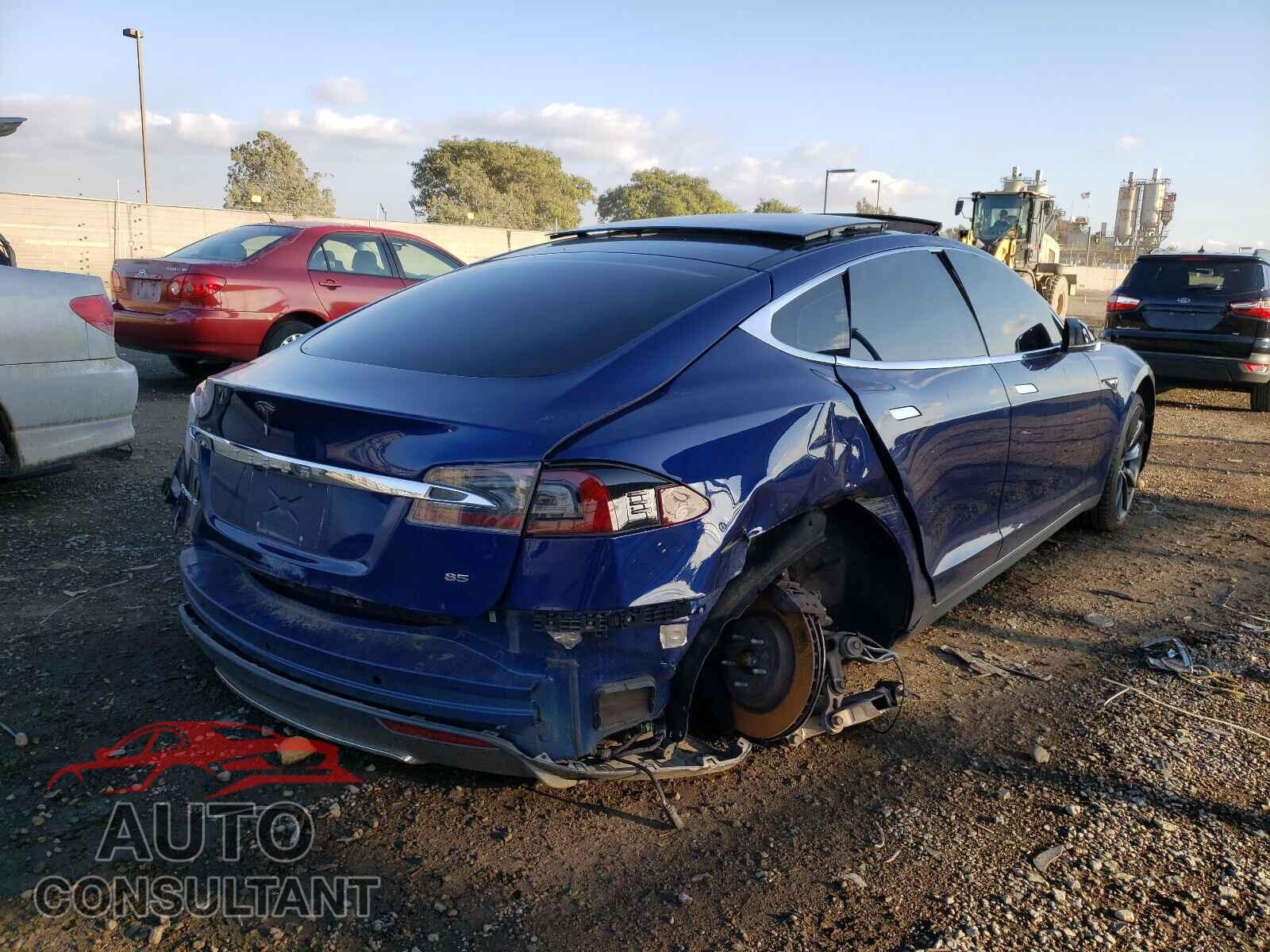 TESLA MODEL S 2016 - 5YJSA1E10GF127940