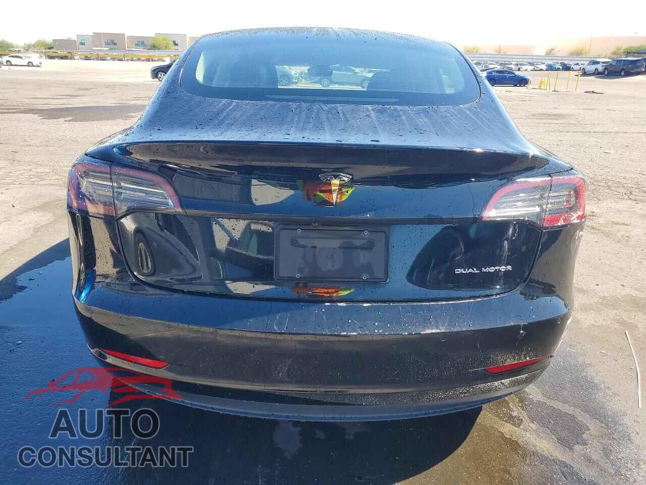 TESLA MODEL 3 2022 - 5YJ3E1EB8NF305124
