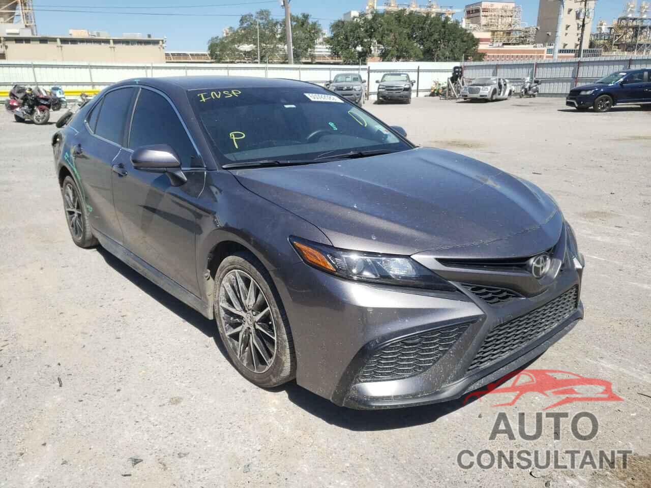 TOYOTA CAMRY 2021 - 4T1G11AK7MU580956