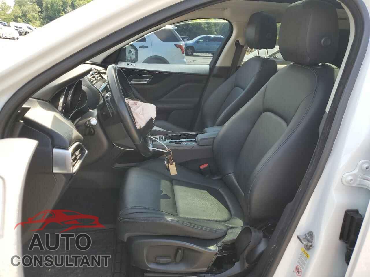 JAGUAR F-PACE 2017 - SADCJ2BV0HA084832