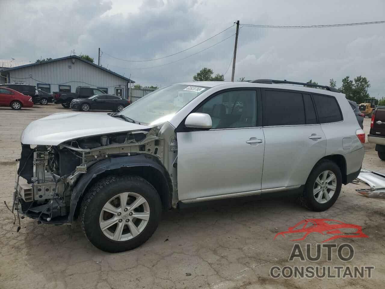 TOYOTA HIGHLANDER 2013 - 5TDBK3EH9DS266350