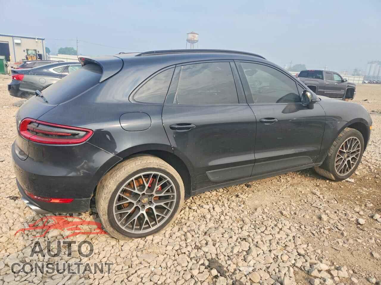 PORSCHE MACAN 2016 - WP1AB2A50GLB48449