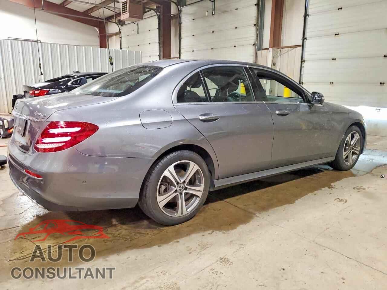 MERCEDES-BENZ E-CLASS 2019 - WDDZF4KB7KA688738