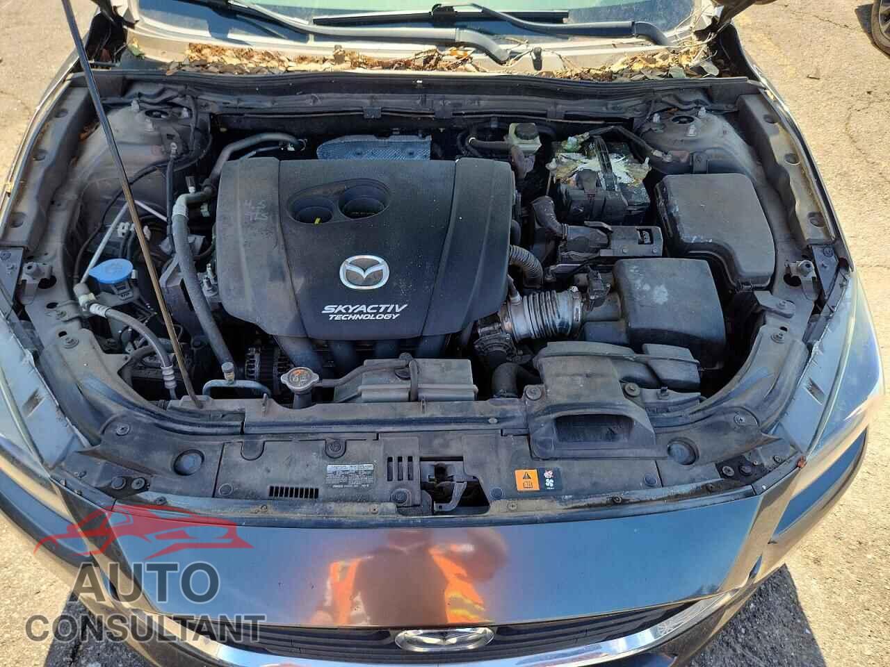 MAZDA 3 2017 - 3MZBN1U78HM107634